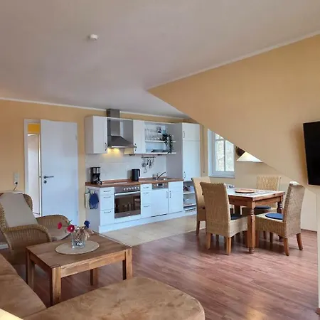 Apartment T22 