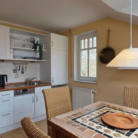 Apartment T22 